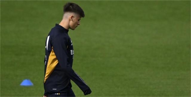 fbsports-【早报】哈维与瓜，汗流浃背了吧