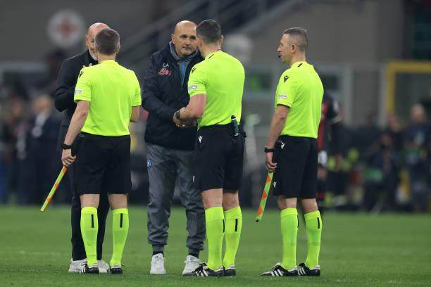 1681341722252020641.jpg fbsports-2连败没招了?奥西门缺阵那不勒斯被米兰击中要害