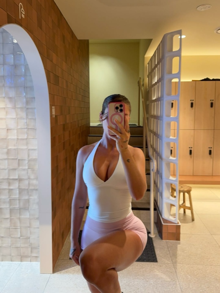 fbsports-点赞成人网红引争议，内马尔辩称：是误触，我从来不给女性点赞