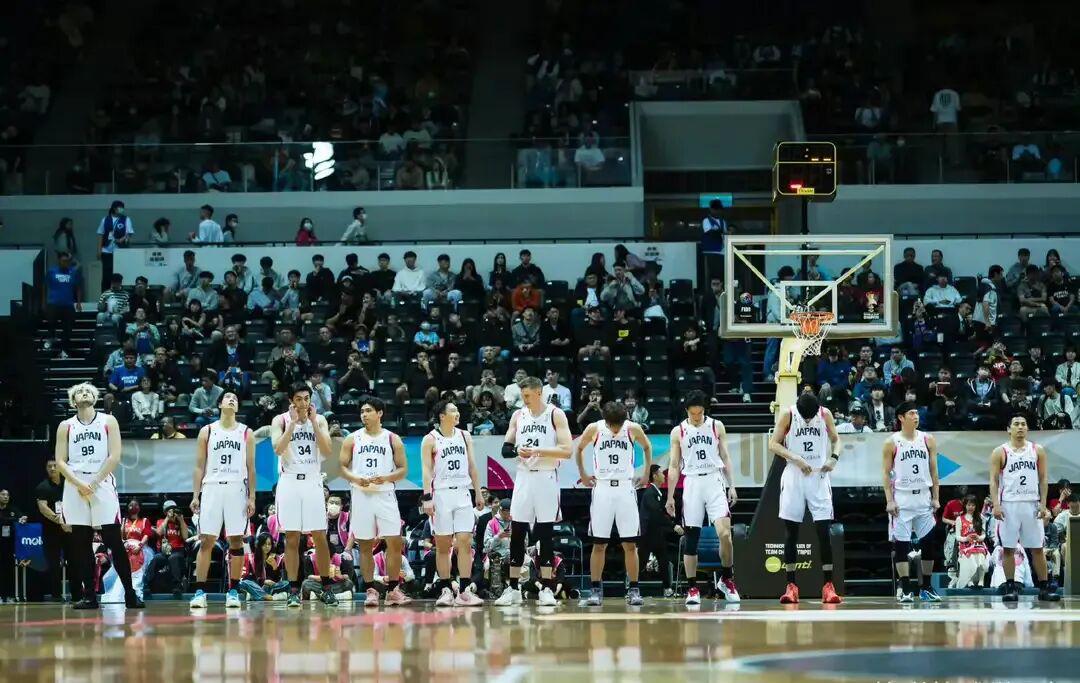 fb体育官网-中日男篮大战倒计时！郭士强没有退路，伤病成x因素